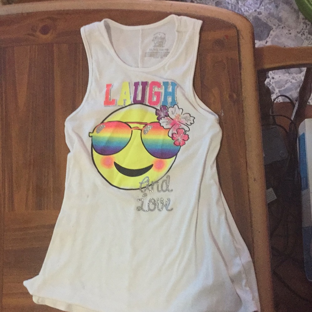 A girls emoji shirt
